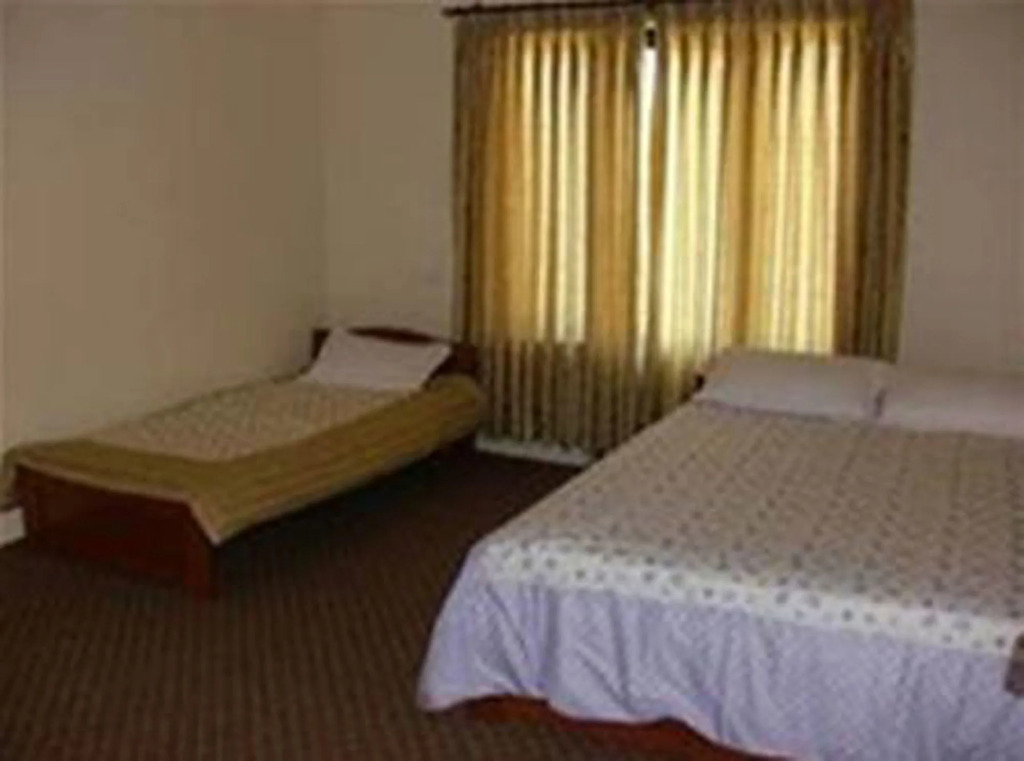 Dhampus Resort