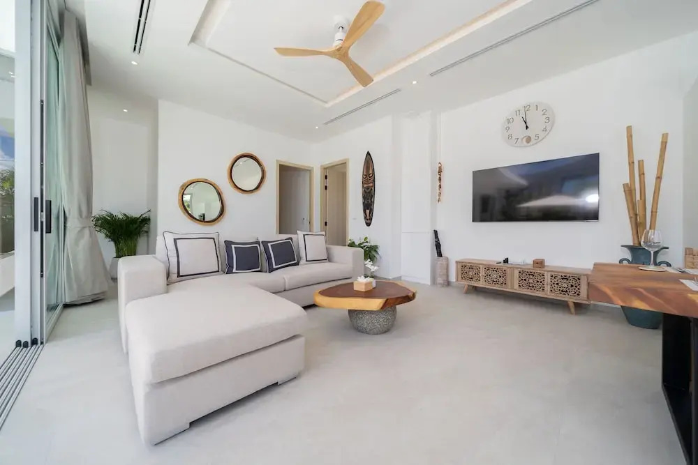 Modern Open Design 4BR Pool Villa Mina
