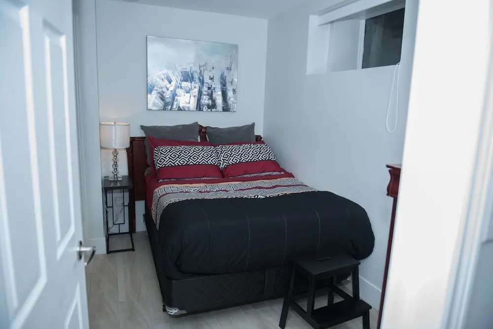 Furnished Downtown Toronto Suites