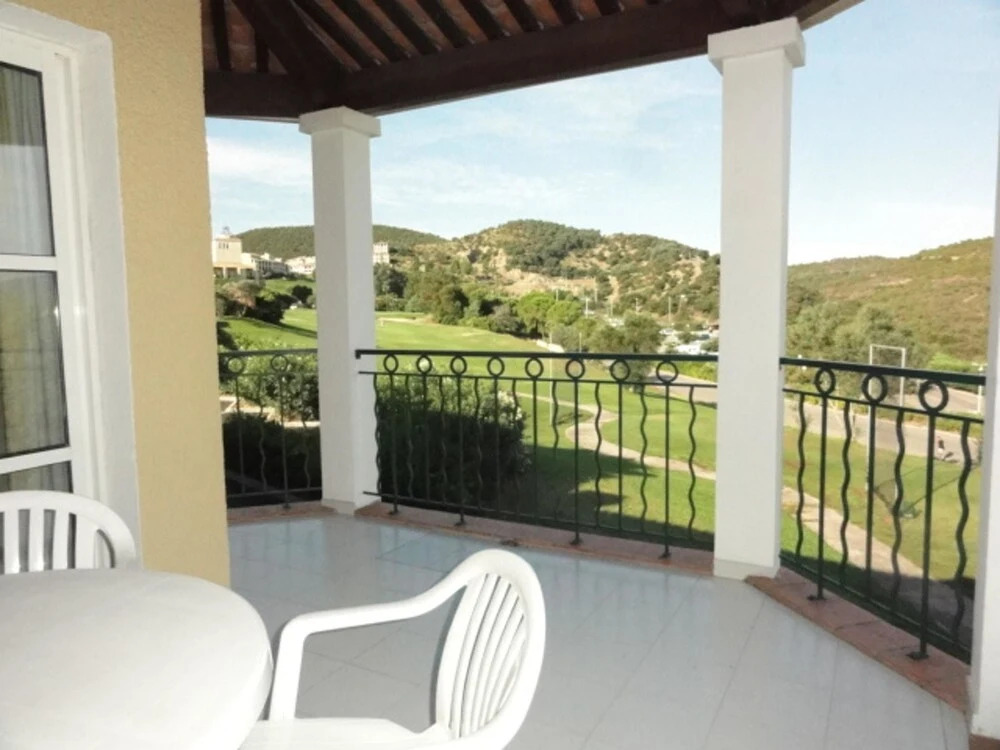 Studio in Saint-raphaël, With Pool Access, Furnished Terrace and Wifi