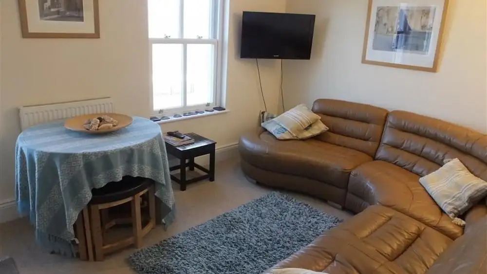 Goscar Court 6