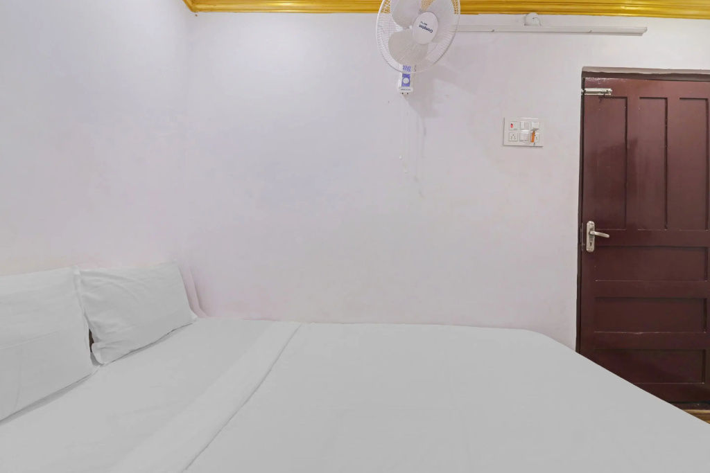 Hotel O V Guest Inn Near Hyderabad Central