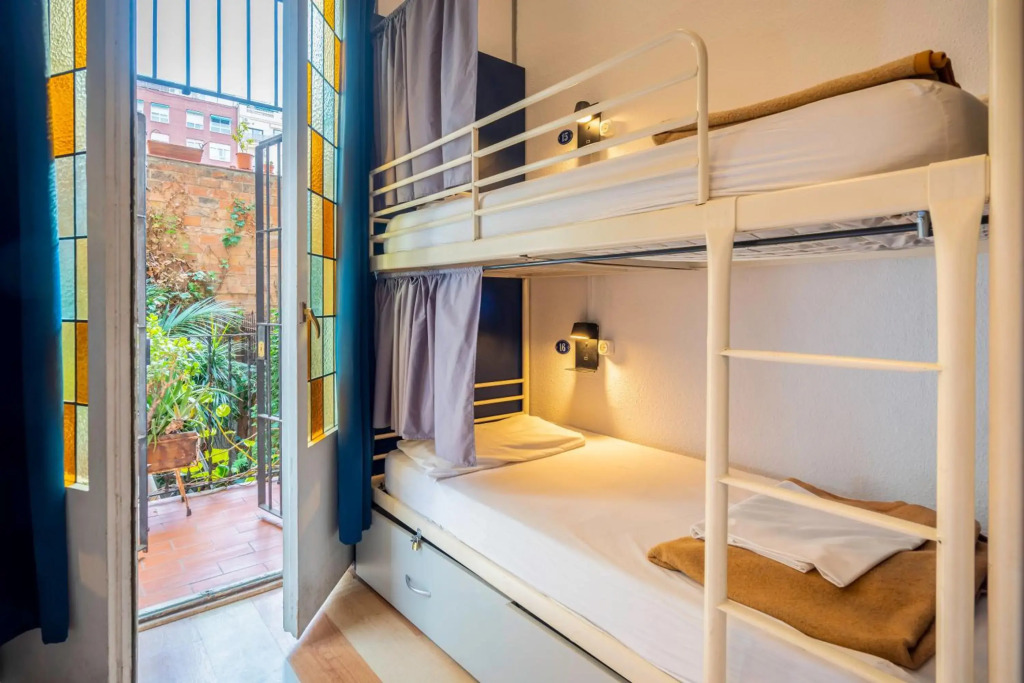 Casa Barcelo Hostel Barcelona