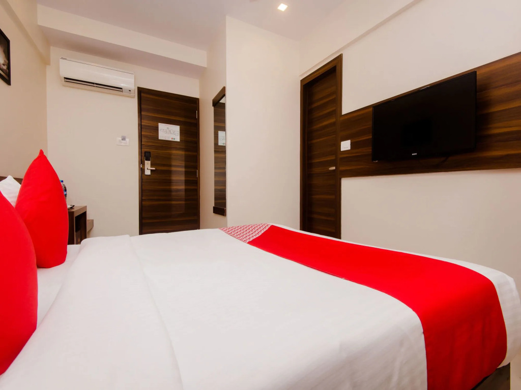 OYO 14984 Hotel Mumbai International
