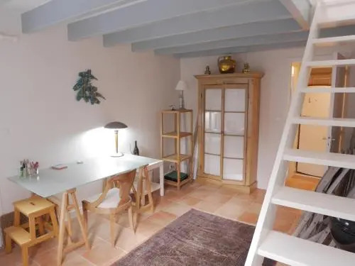 Apartment Ss02 Les Terres Willaumez