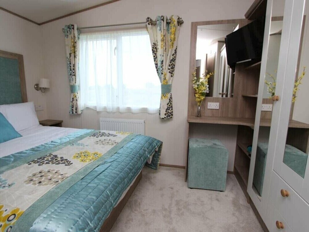 Tattershall Lakes Country Park - Holiday Accommodation 17807