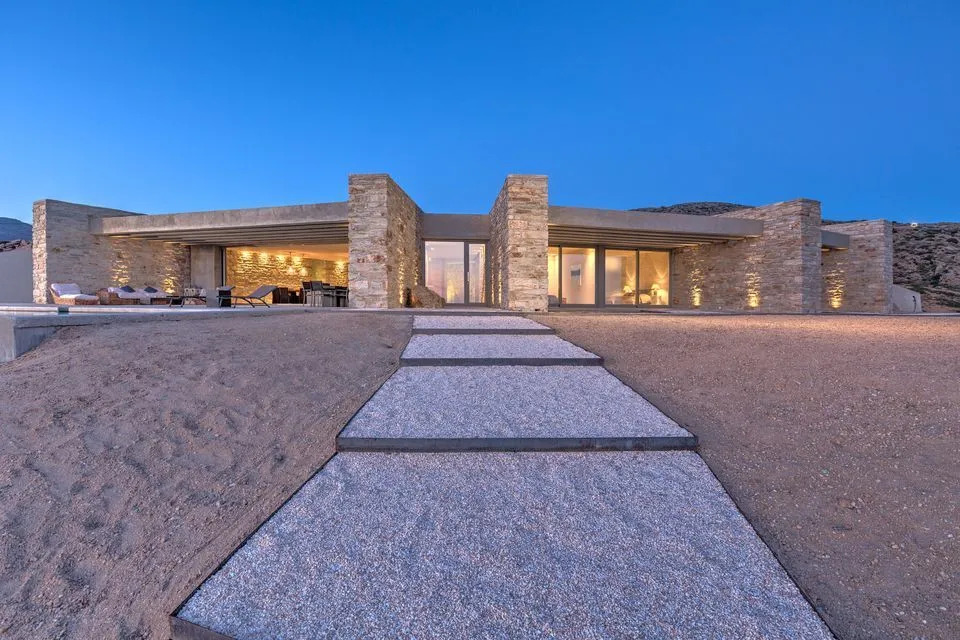 Mylo Villa Ios