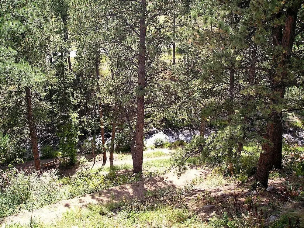 Fawn Valley Inn: 282