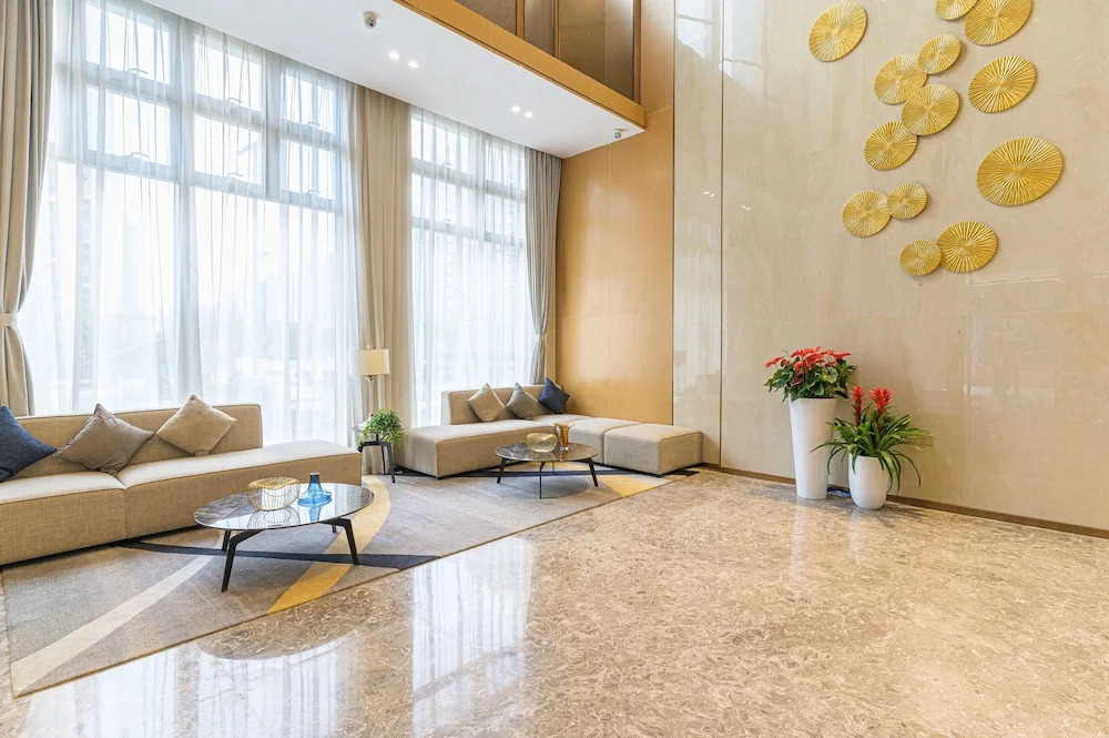 Bainianhui International Apartment