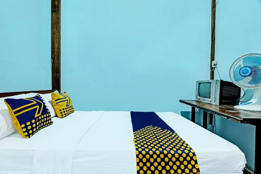 SPOT ON 91916 Joglo Doyong Homestay Syariah