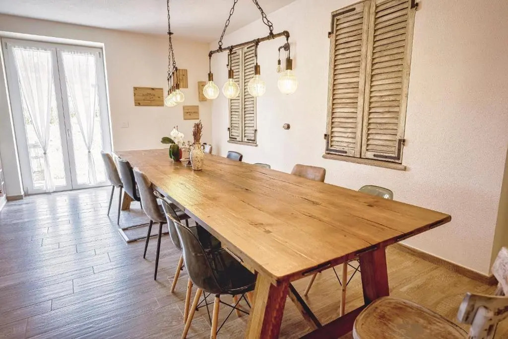 Al Tirabusòn Country House
