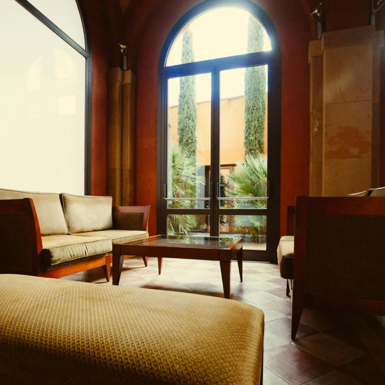 Hotel Maher