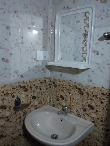 Guitar Guest House