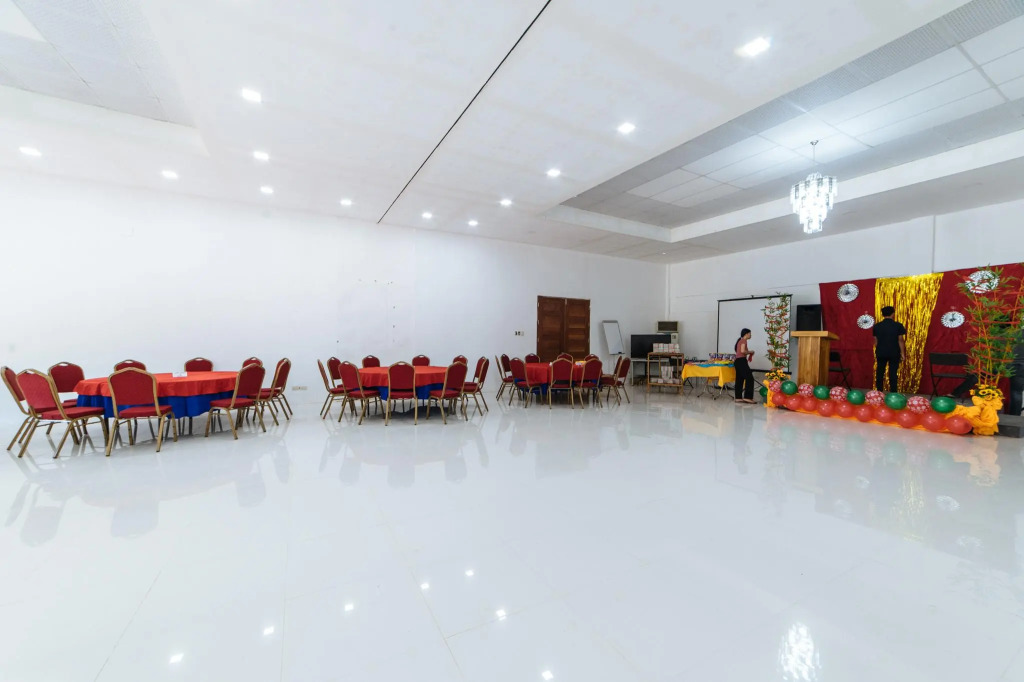RedDoorz Plus near Puerto Princesa City Hall
