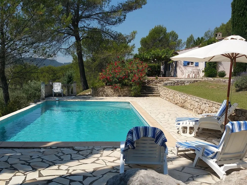 Modern Villa With Swimming Pool in Salernes France