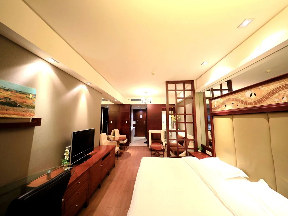Nanchang Binjiang Holiday Apartment