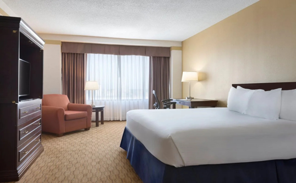 Park Inn By Radisson Toledo