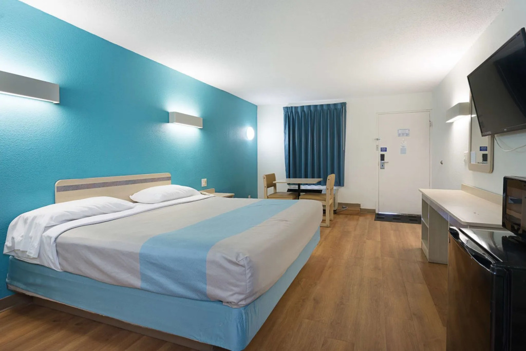 Motel 6 Bells, TN - Brownsville