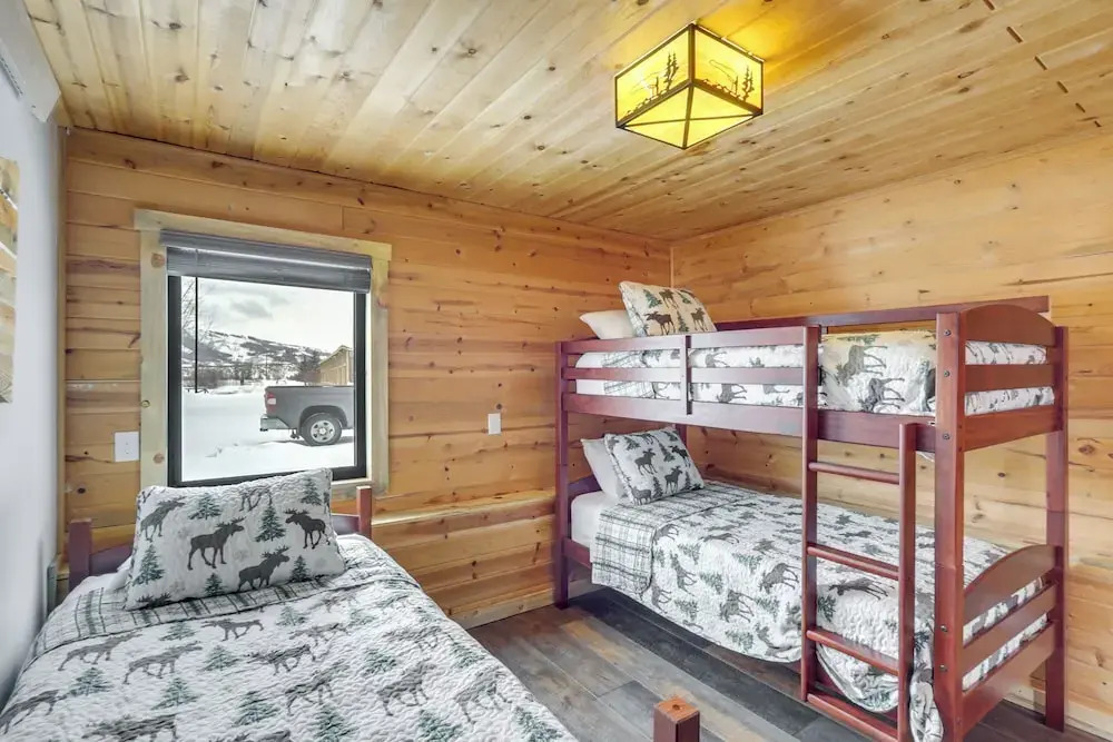 Modern Granby Retreat: Fish, Hike & Relax!