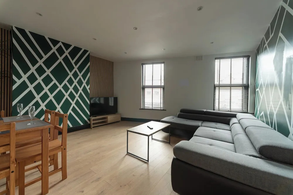 Lovely 2-bed Apartment in Blackpool Secret House