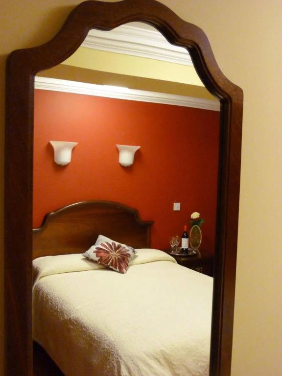 Nesbitt Arms Boutique Hotel
