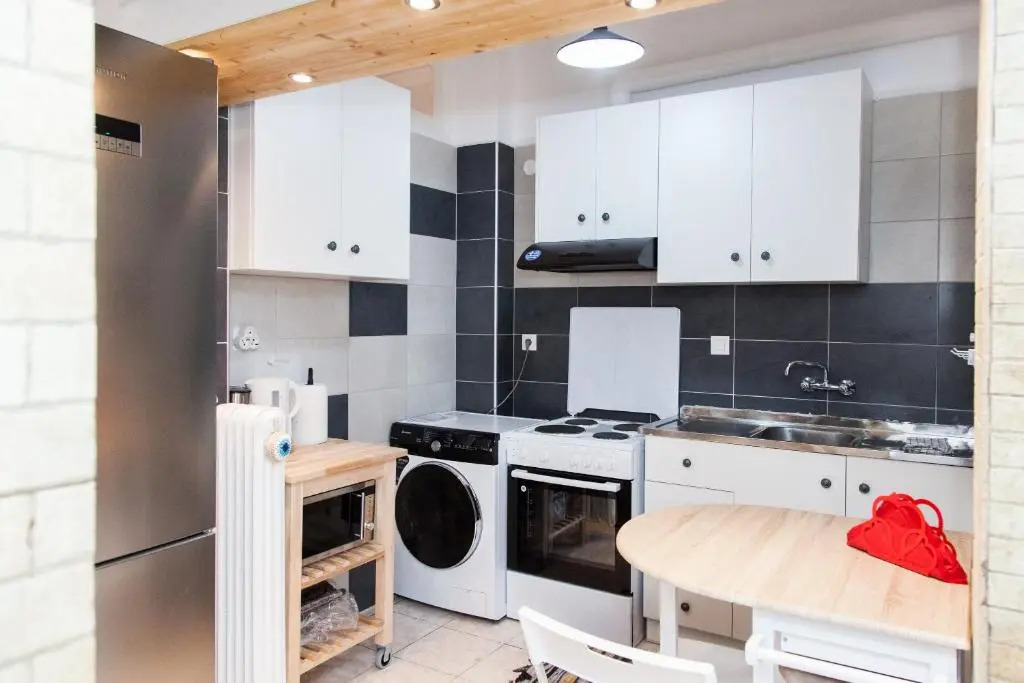 Cozy apartment in Pireas