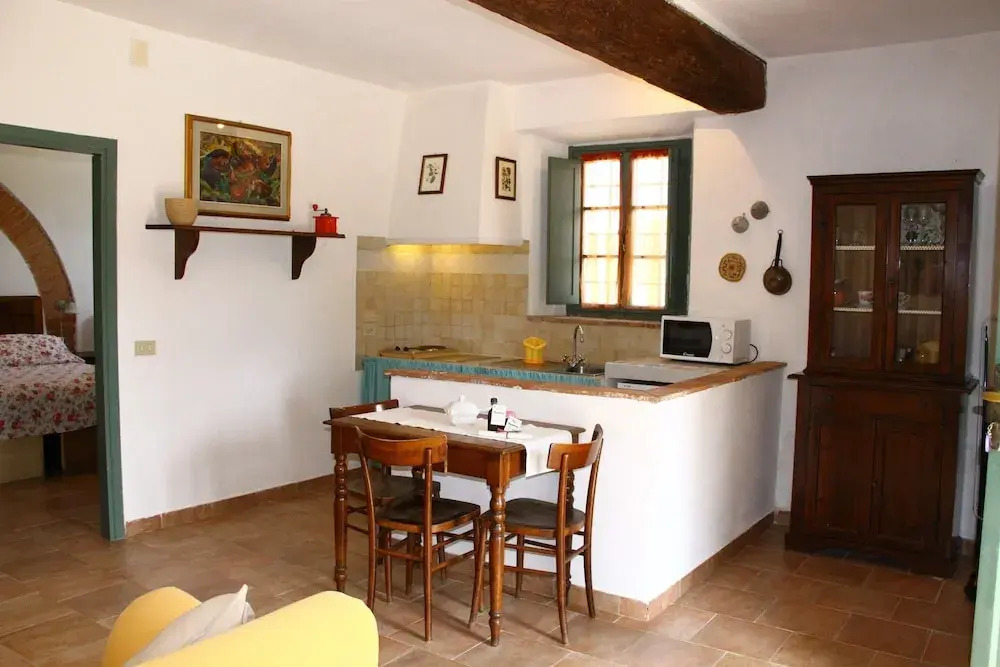 Nice Apartment in Guasticce With Pool