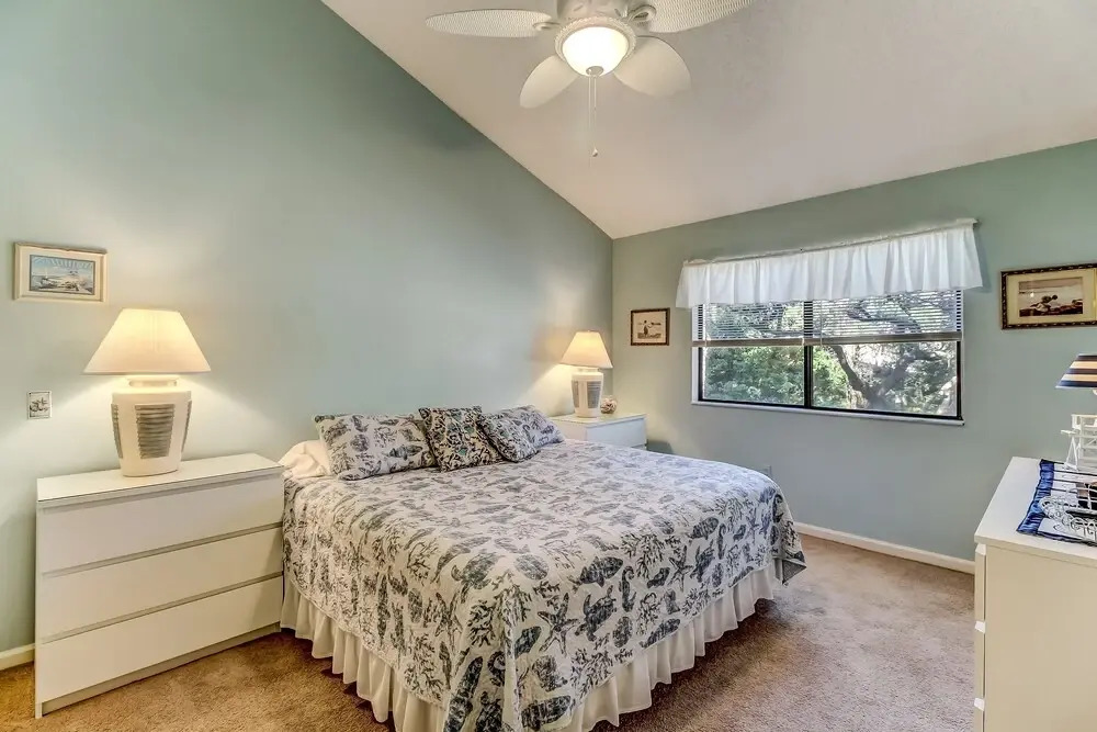 Dog Friendly Condo, Easy Access to Amelia Island Beautiful Beaches by RedAwning