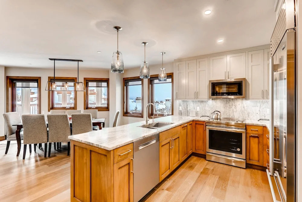 Centennial 2 Bedroom Condo Unit no. 13ab