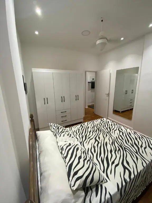 Otimo Sala e quarto Copa