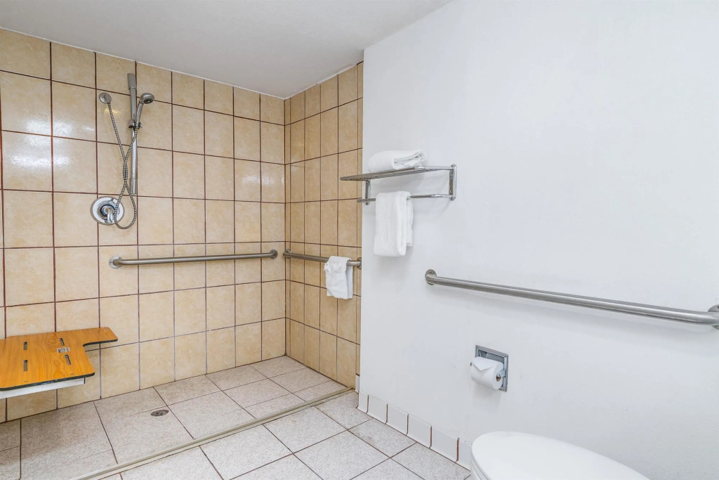 Motel 6-San Diego, CA - Southbay