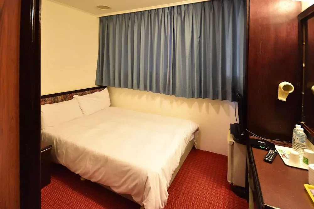 Yuan Shin Hotel