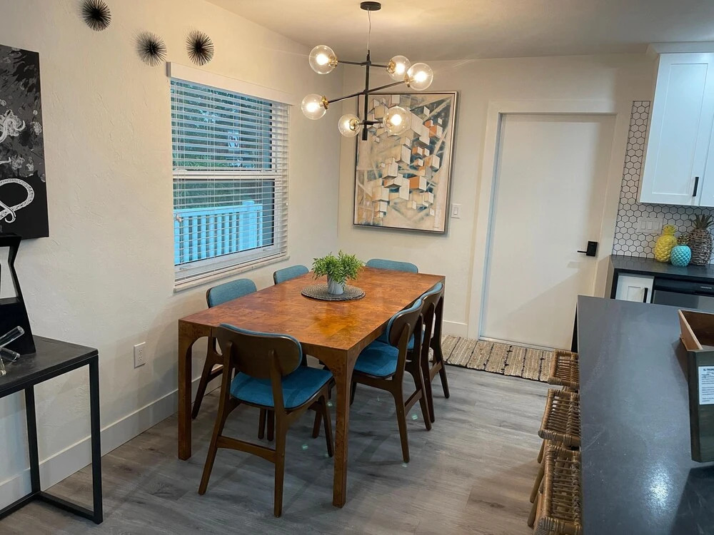 Pineapple Bungalow
