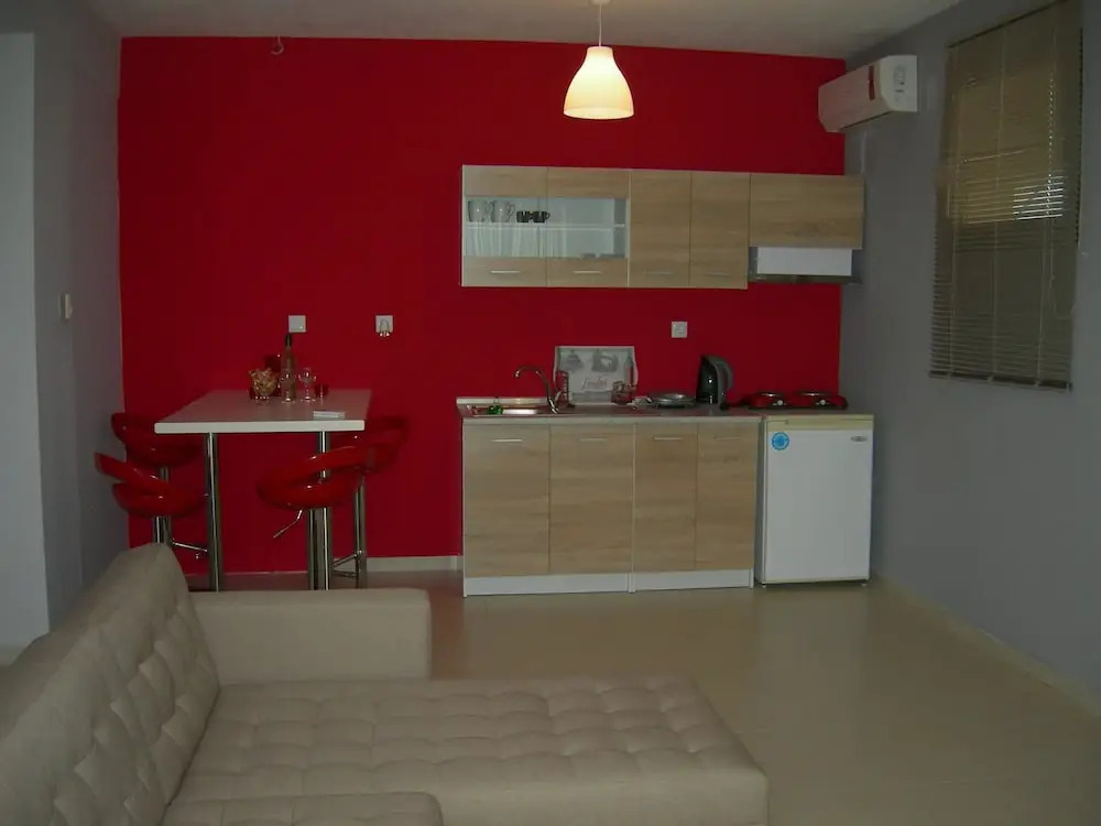 HOME SWEET HOME