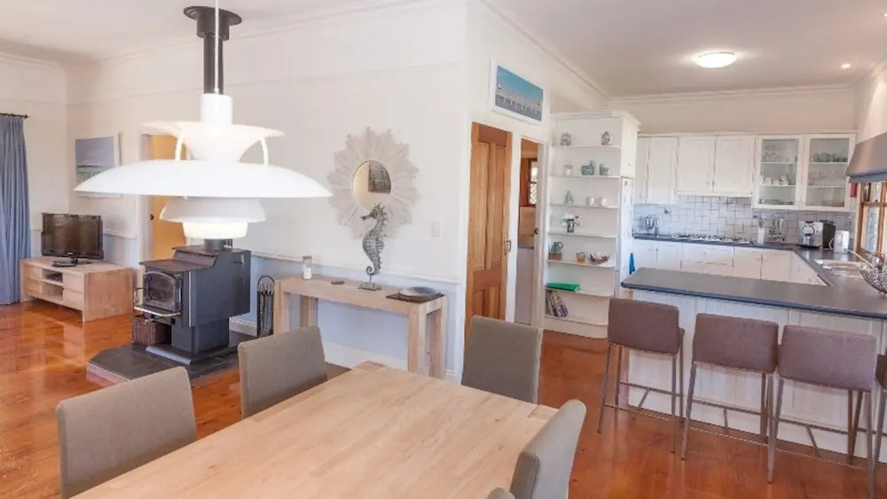 3 Banksia Court