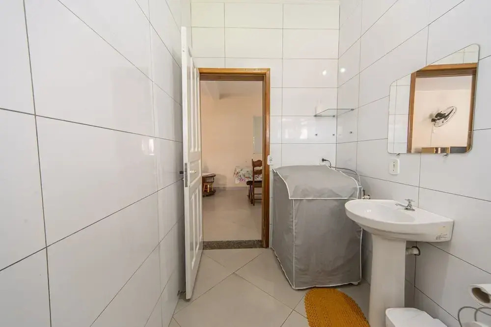 Casa Para 6 Pessoas com Churrasqueira em Peru be