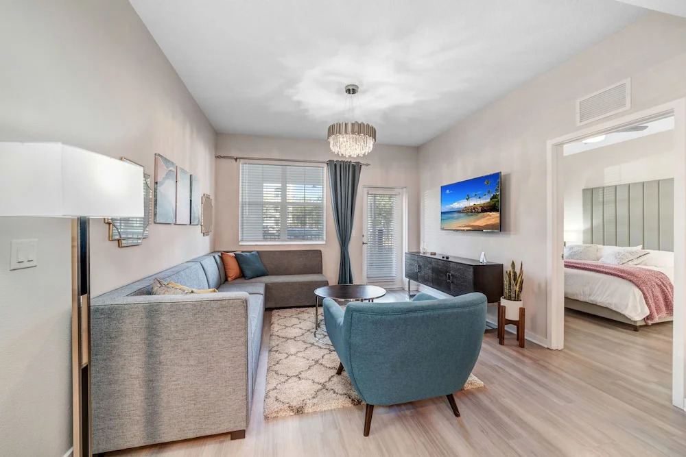 Entire 2BR in Vista Cay Near Disneyworld