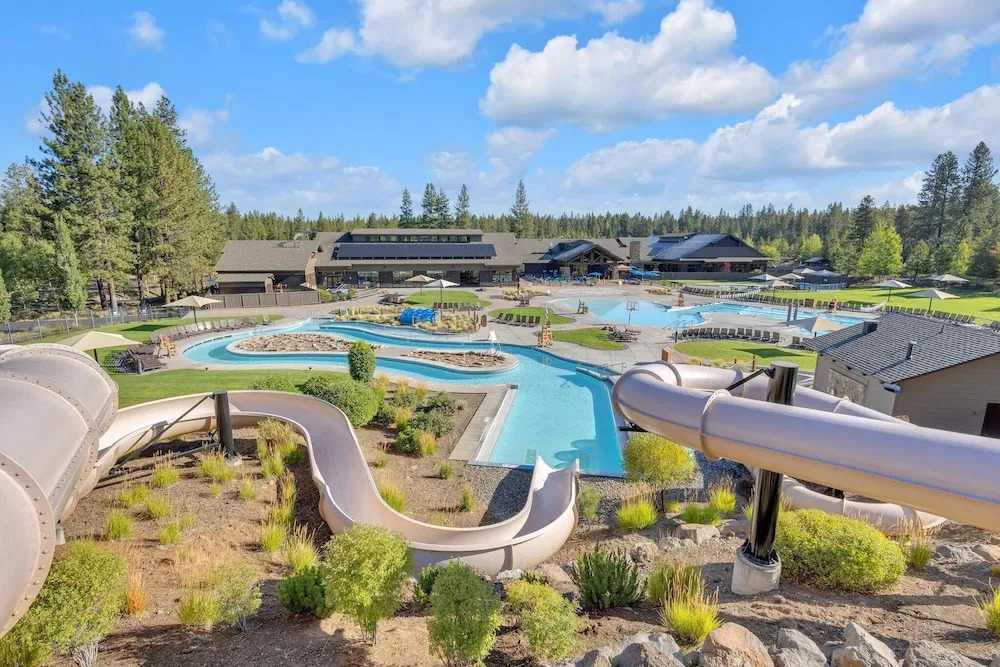 2 Tan Oak-Hot Tub-3BR/2BA
