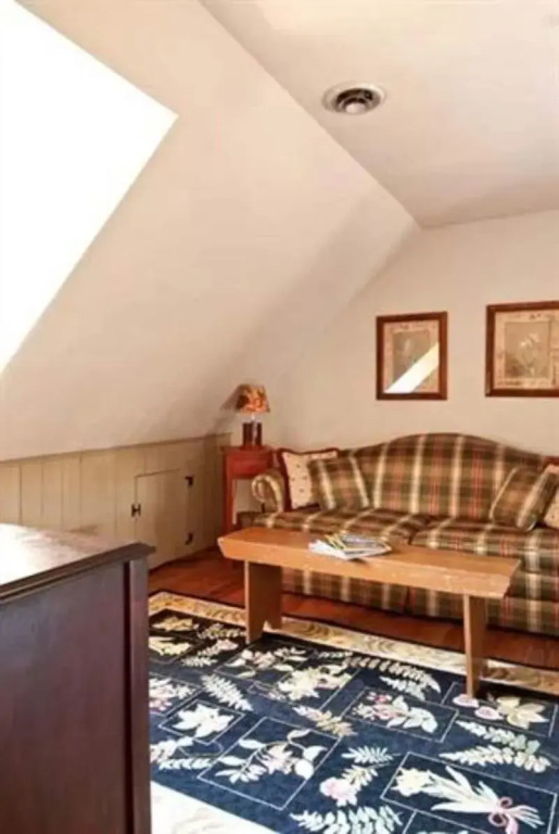 Wayside Inn Bed and Breakfast
