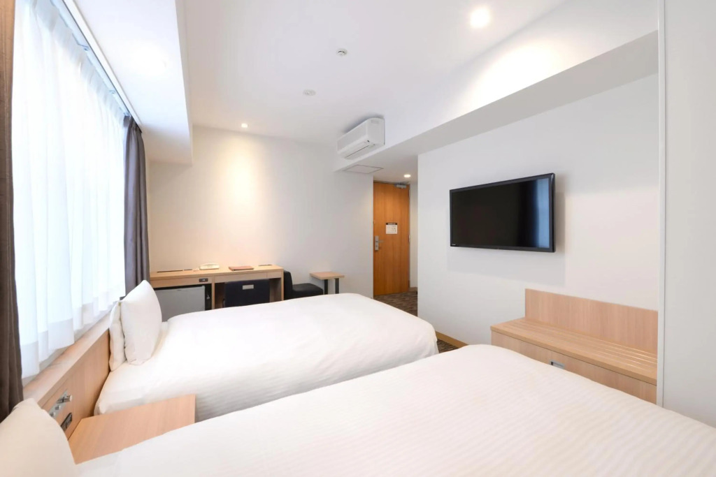 Vessel Inn Ueno Iriya Station