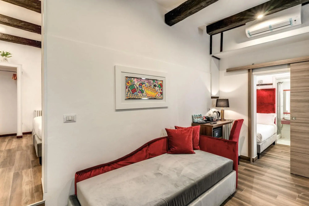 Piazza di Spagna Comfort Rooms