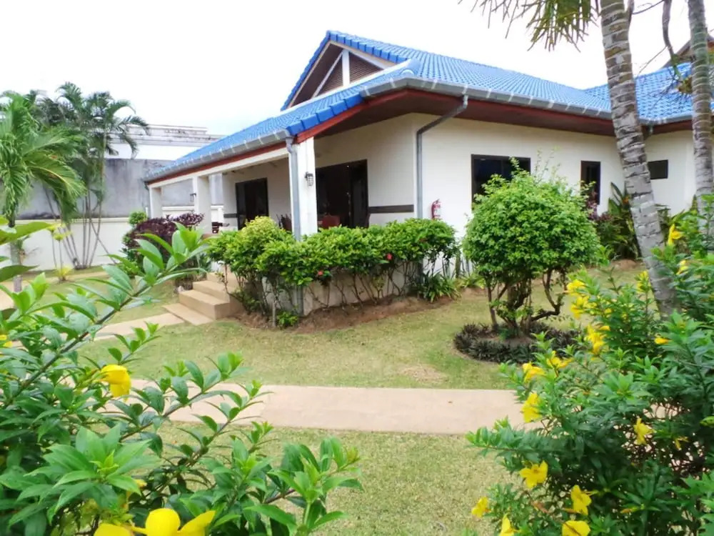House With 3 Bedrooms in Phuket, With Pool Access, Enclosed Garden and