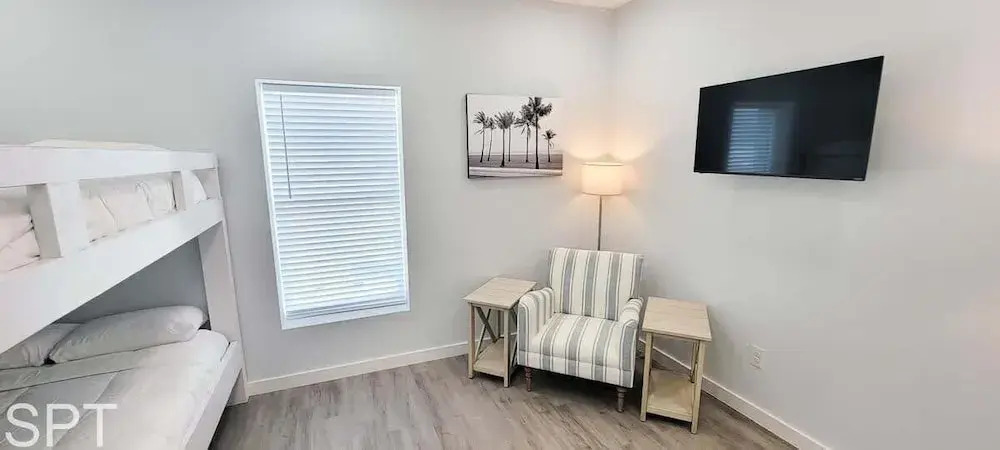 Villas De Laguna 2 3 Bedroom Townhouse
