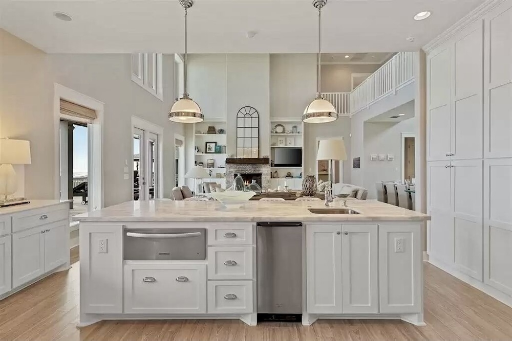 Ryan's Seacrest 6 Bedroom Home