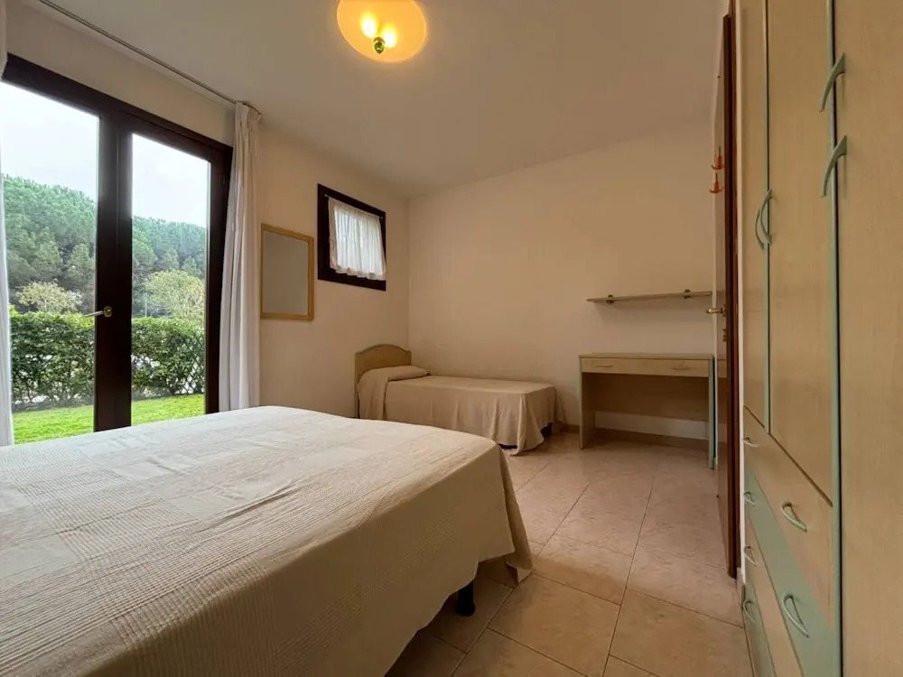 Flat for Seven Guests in Residence With Pool