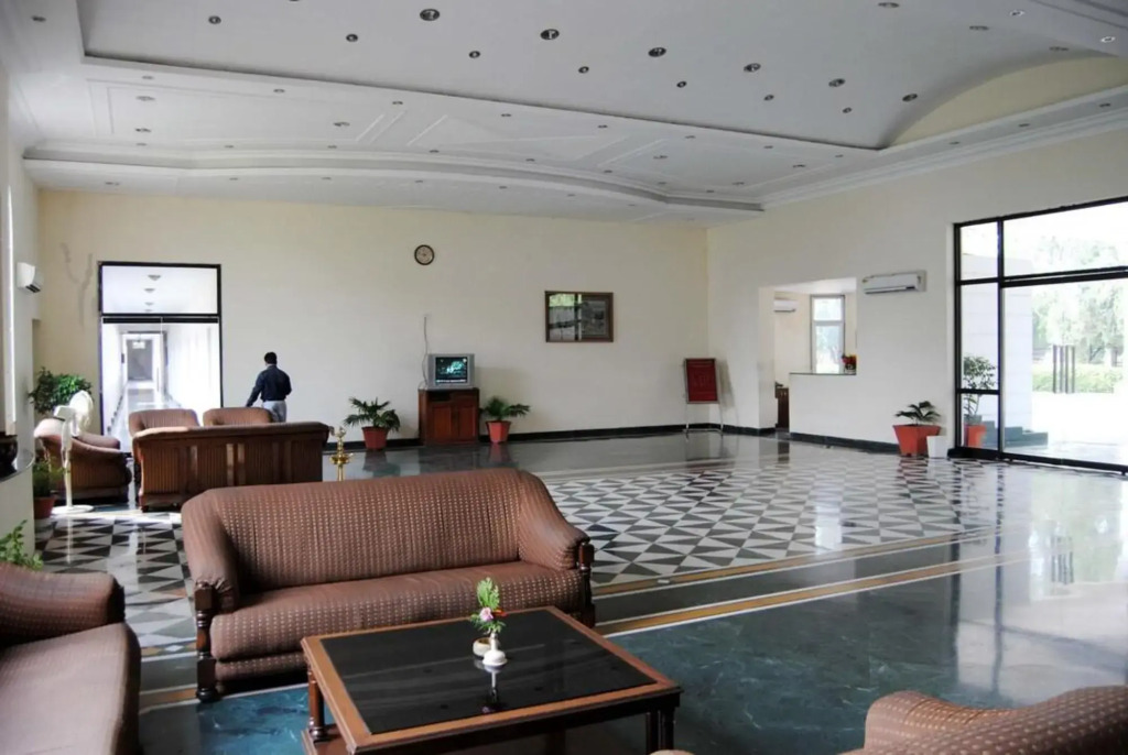 Hotel Lotus Nikko Kushinagar