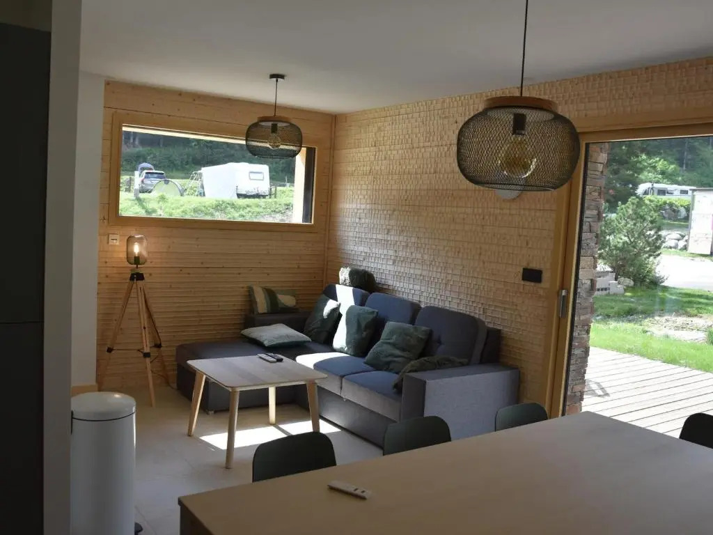 Chalet moderne à Pralognan, proche centre - FR-1-464-188