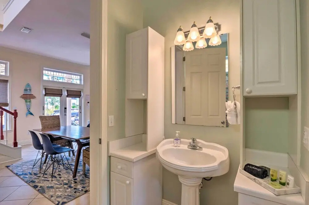 Upscale Getaway w/ Pool & Golf Cart