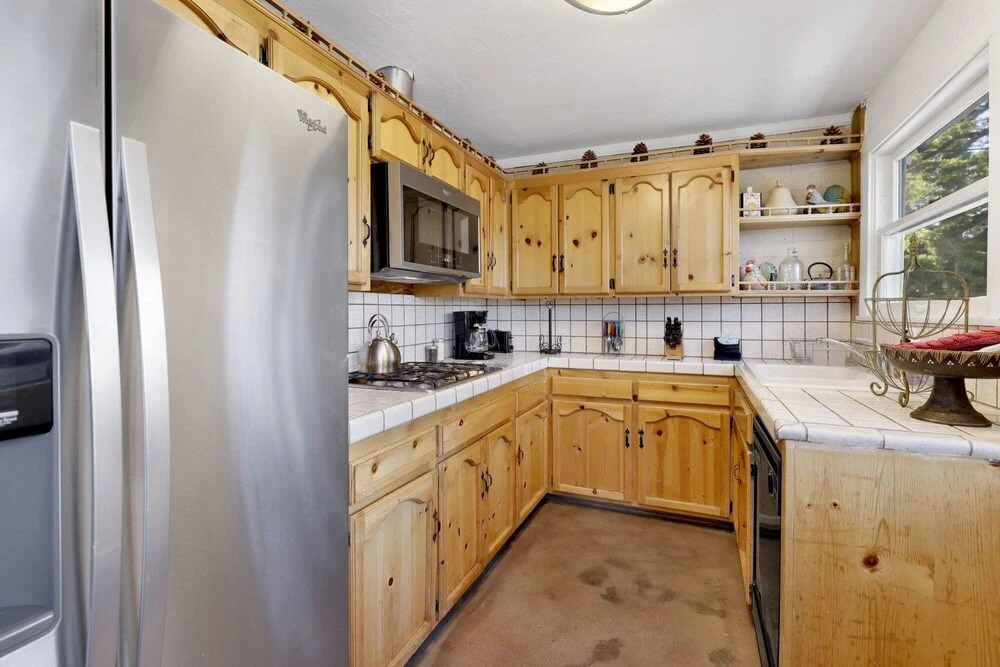 2155-big Paws Cabin 2 Bedroom Cottage by Redawning