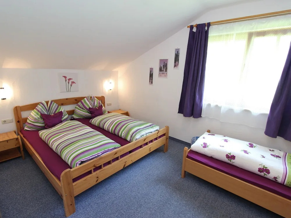 Cozy Apartment in Saalbach-Hinterglemm near Ski Area